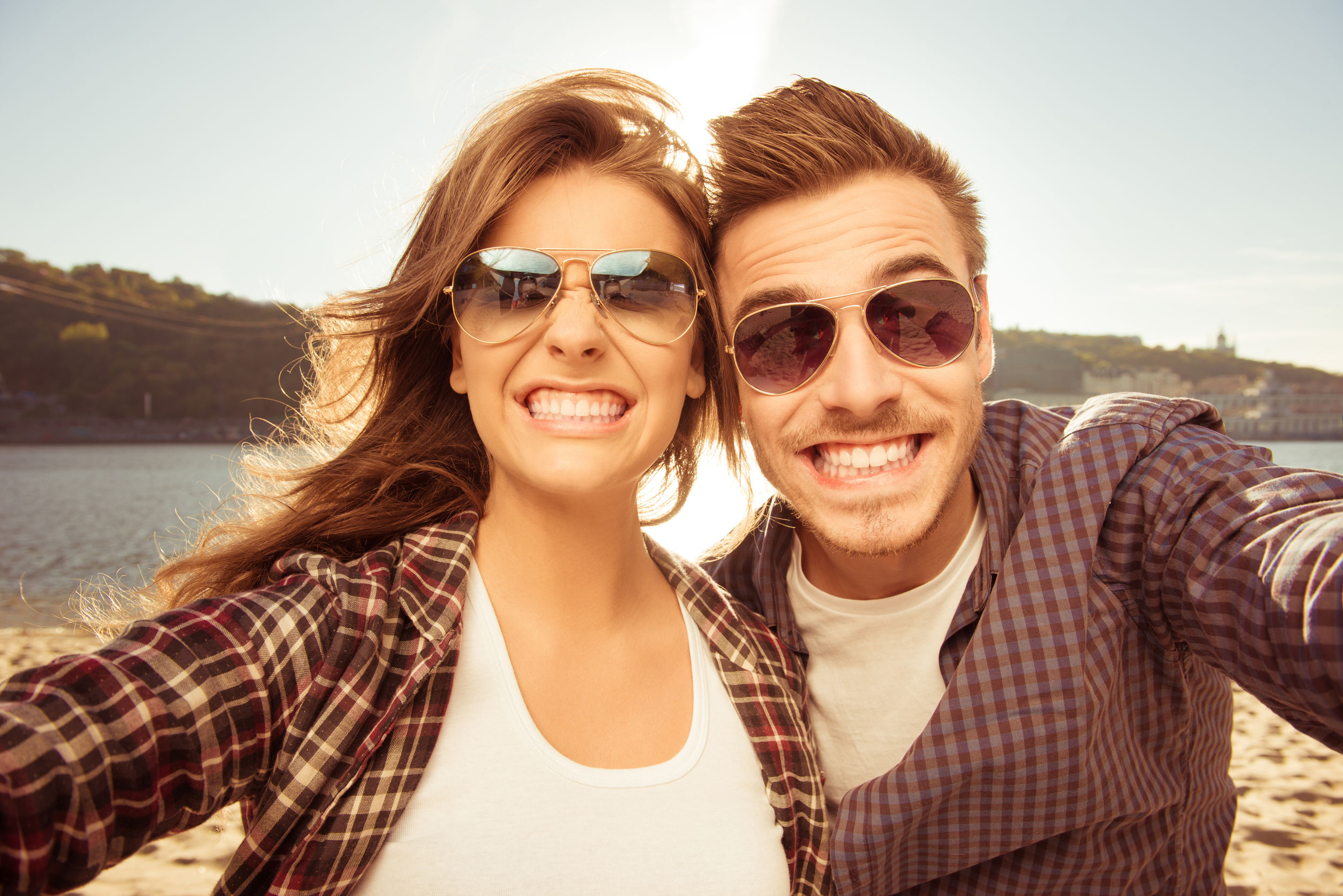 How to Keep Your Teeth Healthy While Traveling This Summer